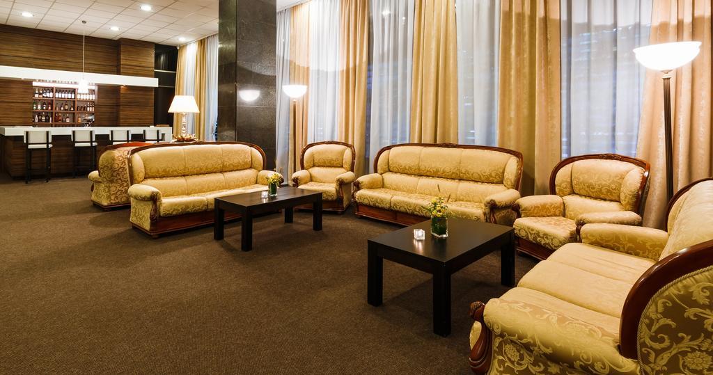 Codru Hotel تشيسيناو المظهر الخارجي الصورة